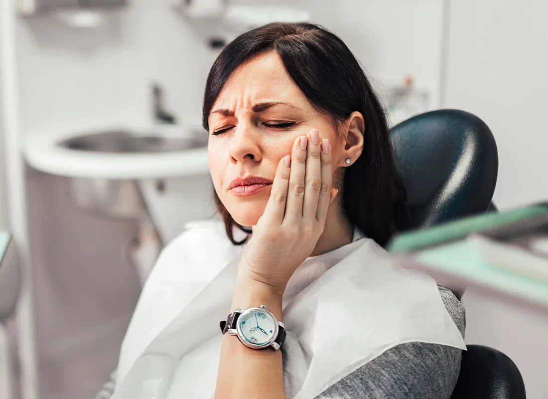 10 Things to Do Before Visiting an Emergency Dentist