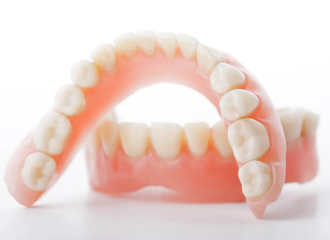 Understanding the Three Types of Dentures