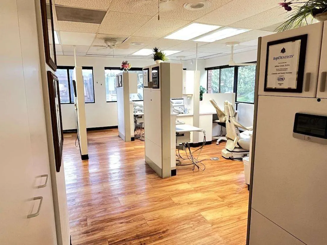 A clean, calming clinical space you'll look forward to.